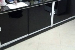 armario-de-pia-em-vidro-temperado-preto-518181-1-803908